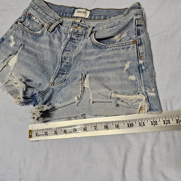 AGOLDE Parker Stone Washed Distressed Cut Off Jean Shorts Women Size 28 Swapmeet - Picture 16 of 16